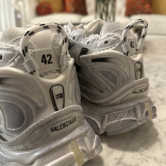 [Authenticated]♡"Balenciaga GRADIENT SNEAKER IN WHITE/BLACK - Picture 3 of 5